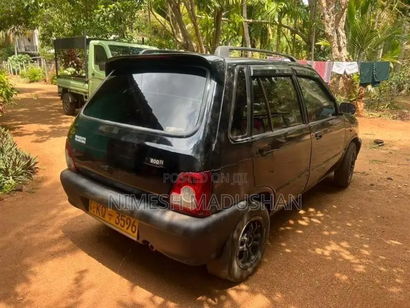 Maruti Suzuki 800 2011