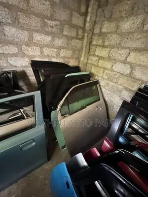 Nissan Leaf Doors