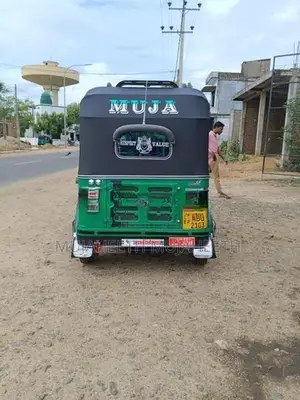 Bajaj RE 2020
