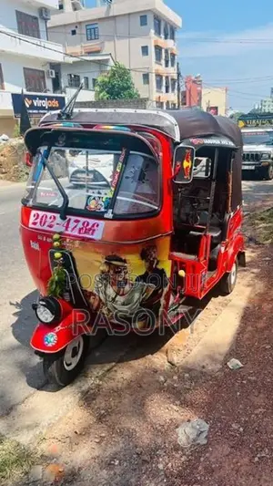 Bajaj RE 1995