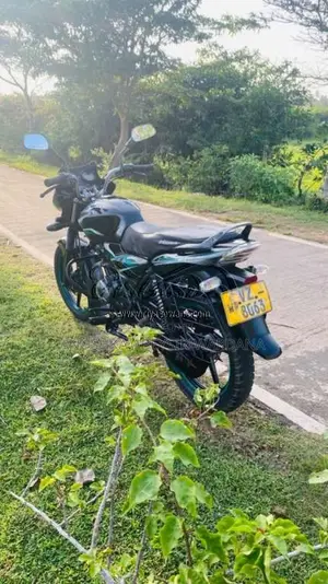 Bajaj Discover 2010 Motorbike (Used)