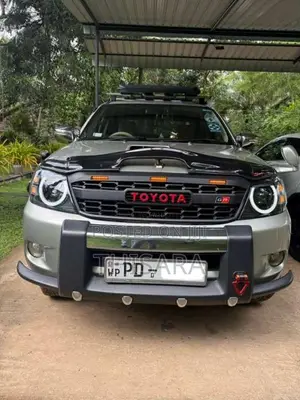Toyota Hilux 2007 Pickup (Used)