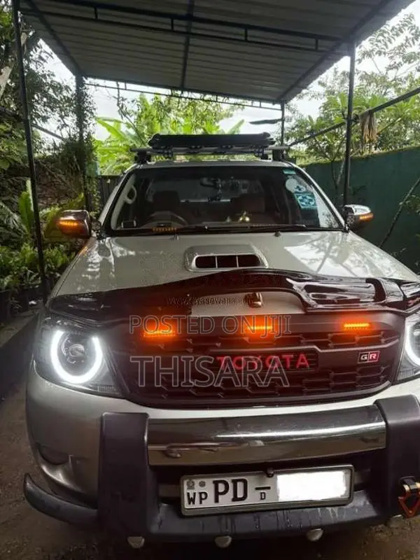 Toyota Hilux 2007 Pickup (Used)