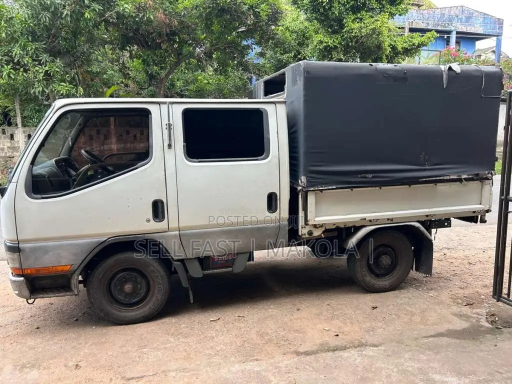 Mitsubishi Canter 2007 Crew Cab (Used)