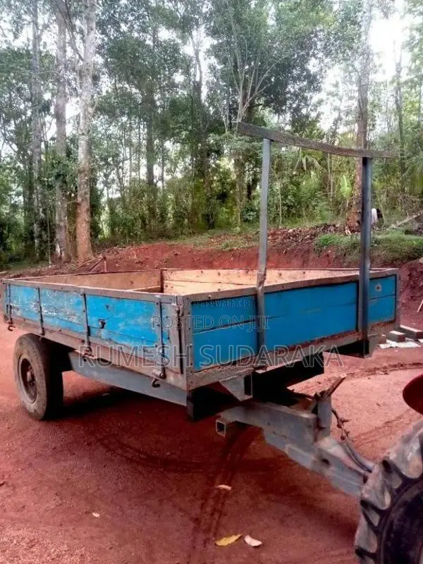 Massey-Ferguson 135 DL 1980 Tractor (Used)