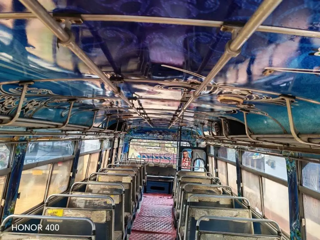 Ashok-Leyland Viking 2005 Bus (Used)