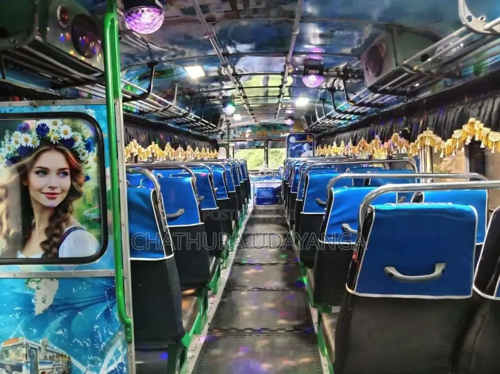 Ashok-Leyland Viking 2010 Bus (Used)