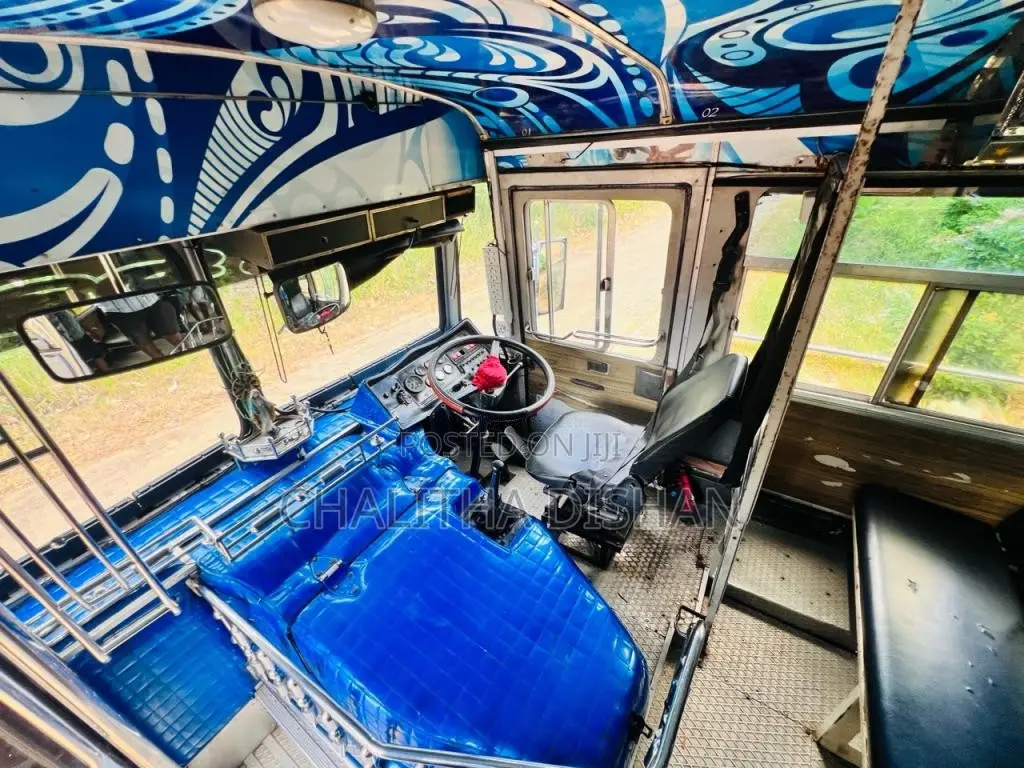Ashok-Leyland Viking 2015 Bus (Used)