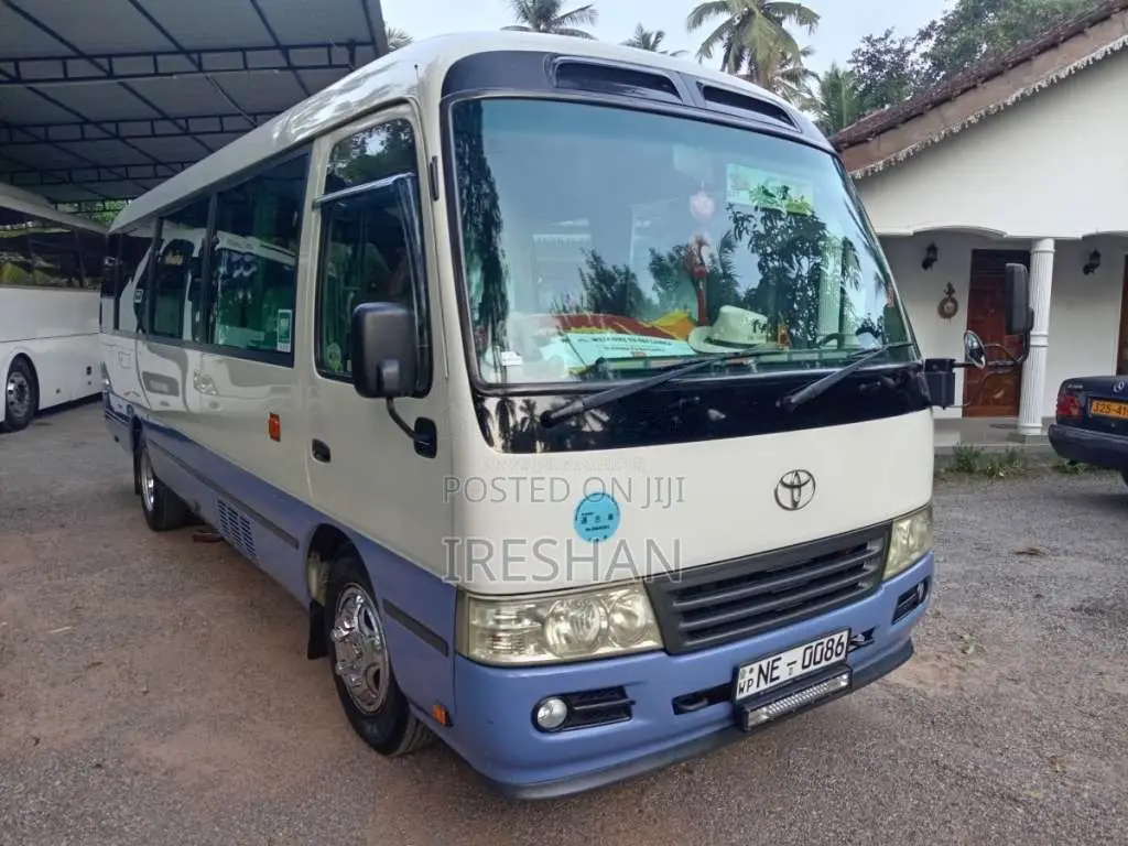 Toyota Coaster 2009 Bus (Used)