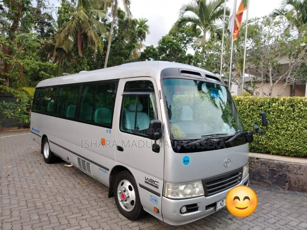 Toyota Coaster 2010 Bus (Used)