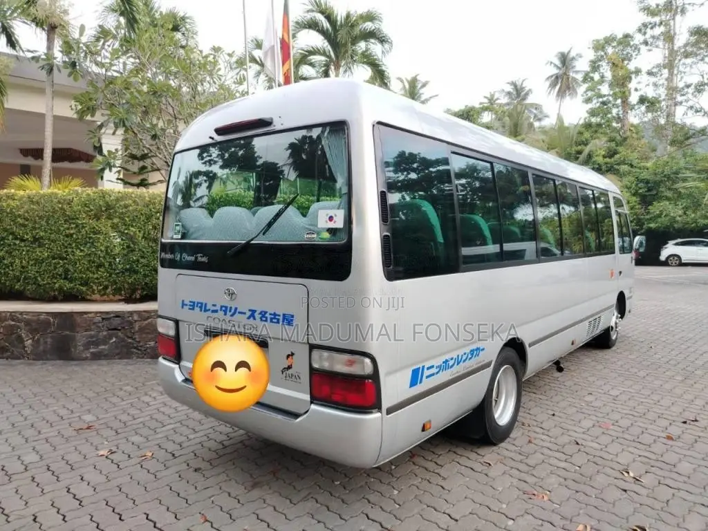 Toyota Coaster 2010 Bus (Used)