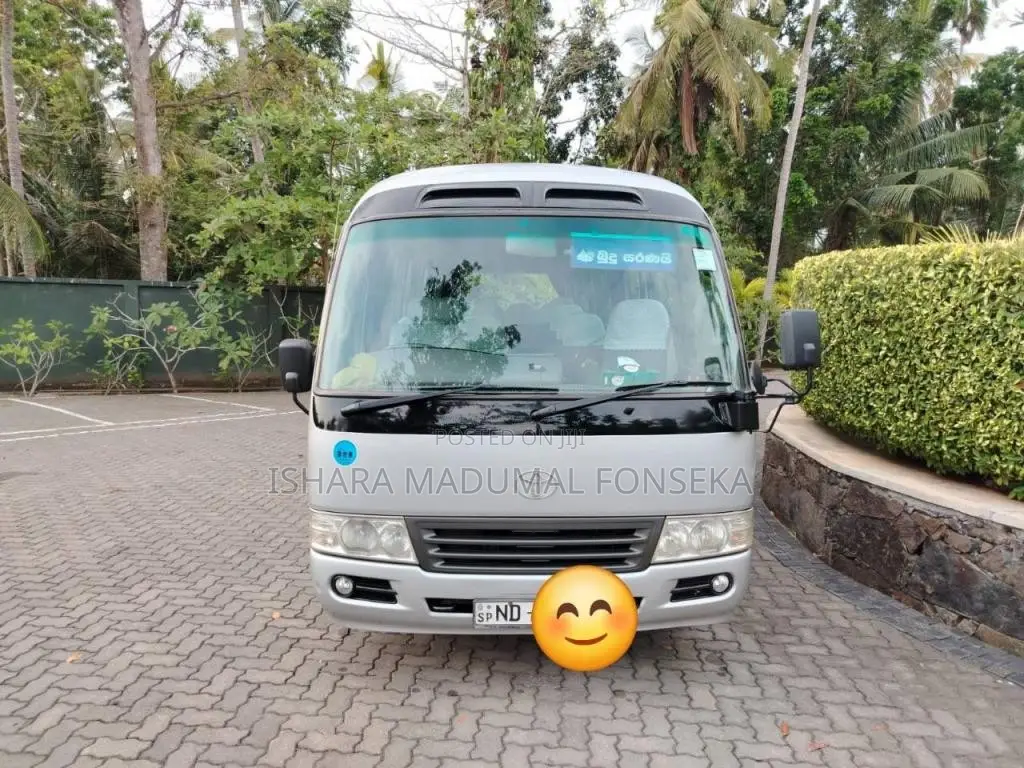 Toyota Coaster 2010 Bus (Used)