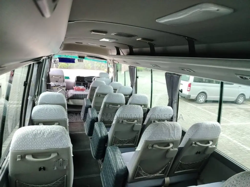 Toyota Coaster 2010 Bus (Used)