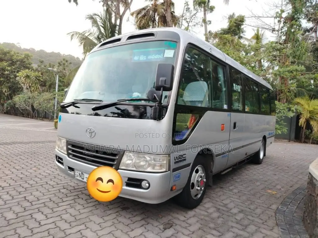 Toyota Coaster 2010 Bus (Used)