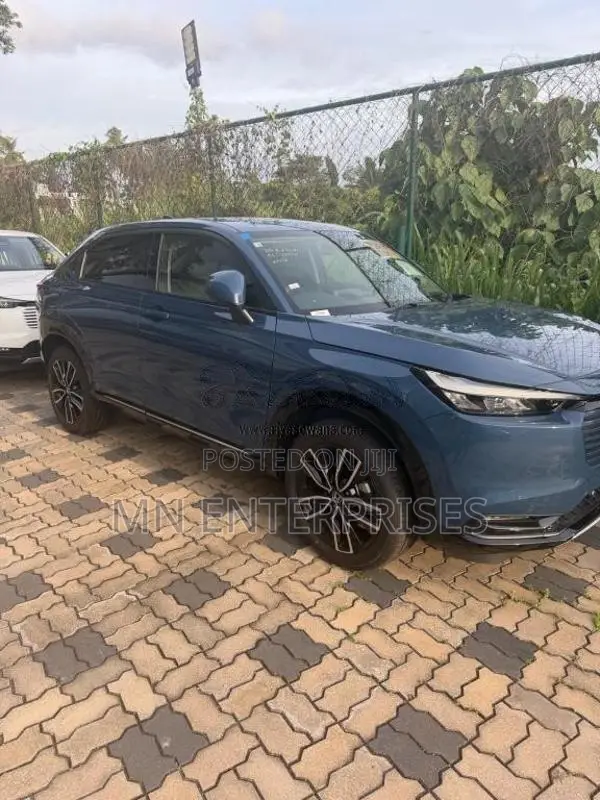 Honda Vezel Premium 2025 SUV Unregistered (Recondition)