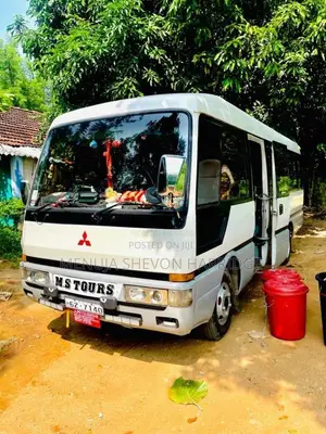 Mitsubishi Rosa 1997 Bus (Used)