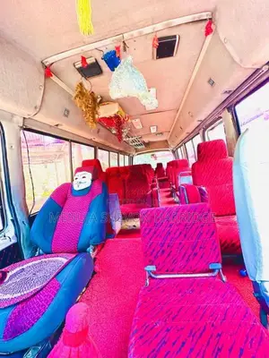 Mitsubishi Rosa 1997 Bus (Used)