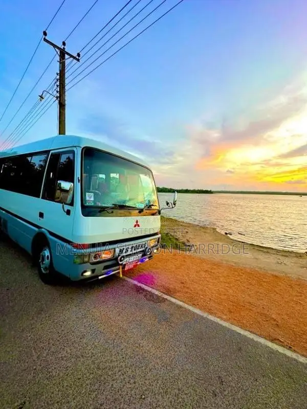 Mitsubishi Rosa 1997 Bus (Used)