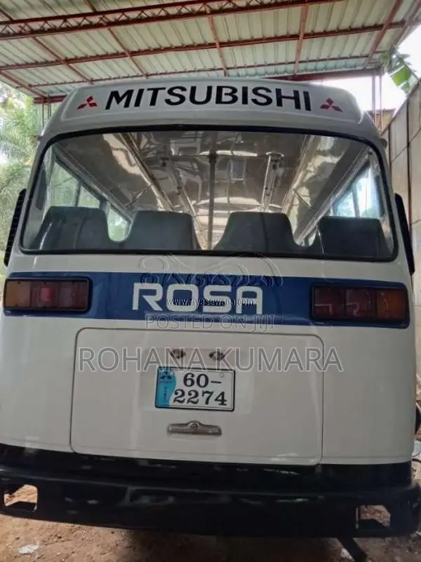 Mitsubishi Rosa 1980 Bus (Used)