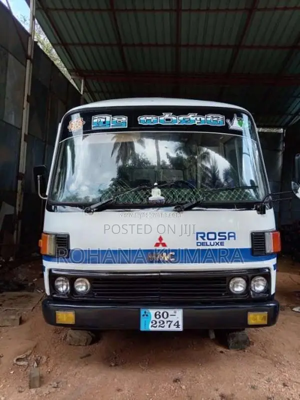 Mitsubishi Rosa 1980 Bus (Used)