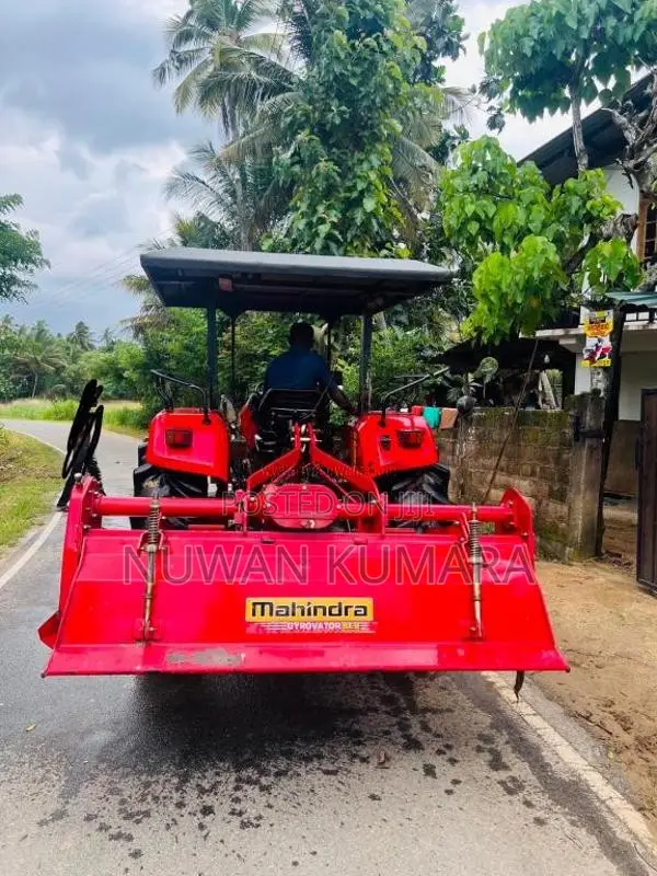 Mahindra 585 2024 Tractor (Used)