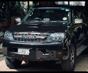 Toyota Hilux 2007 Pickup (Used)
