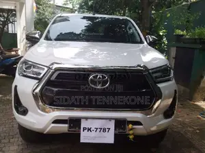 Toyota Hilux 2025 Pickup (Used)