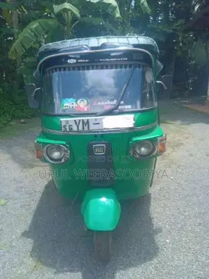 Bajaj 4 Stroke 2011 Three Wheel (Used)