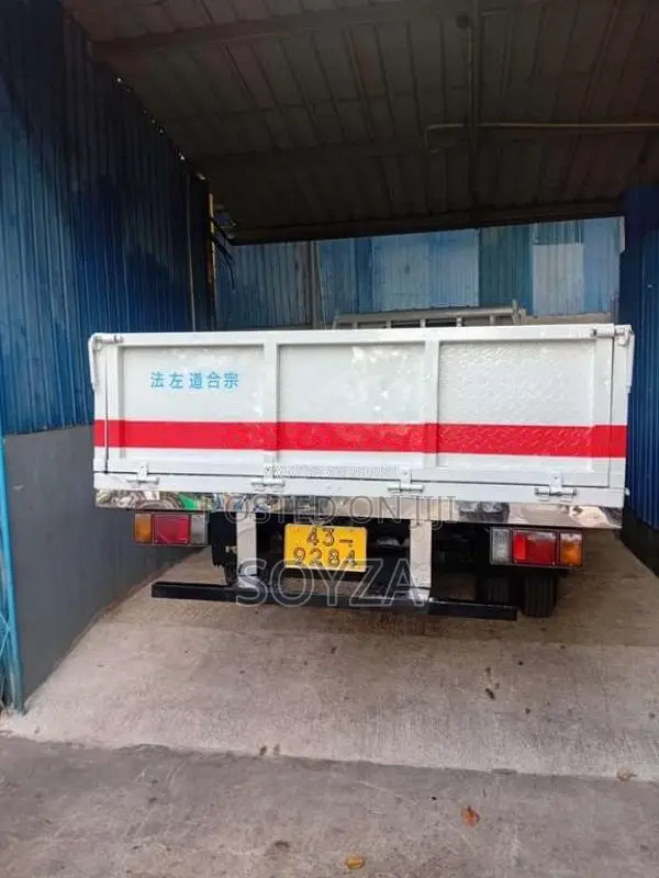 Isuzu NPR 1989 Lorry (Used)