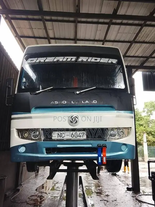 Ashok-Leyland MITR 2016 Bus (Used)