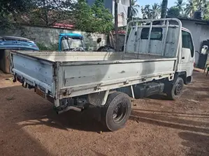 Toyota Dyna 1998 Lorry (Used)
