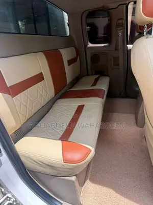 Toyota Hilux 2010 Pickup (Used)