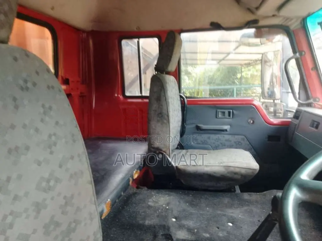 Tata 1613 2010 Lorry (Used)