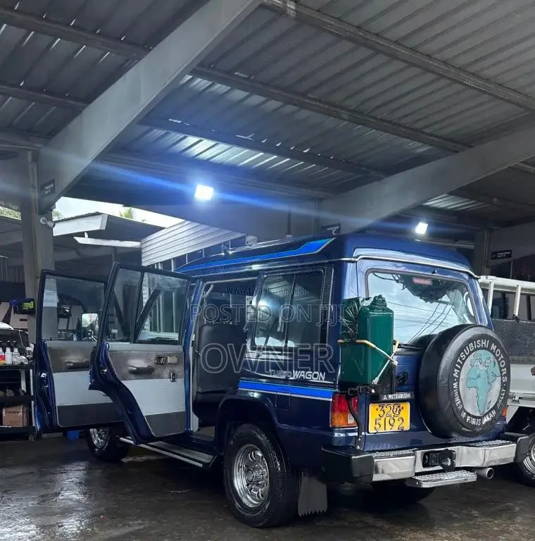 Mitsubishi Pajero Turbo Wagon 1988 SUV (Used)