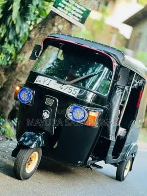 Bajaj RE 2 Stroke 2010 Three Wheel (Used)