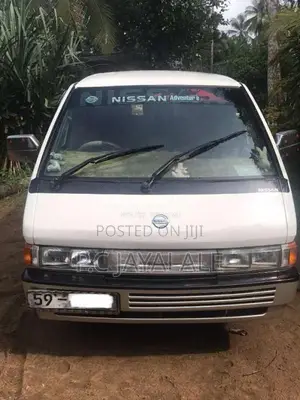 Nissan Largo 1991 Van (Used)