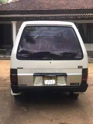 Nissan Largo 1991 Van (Used)