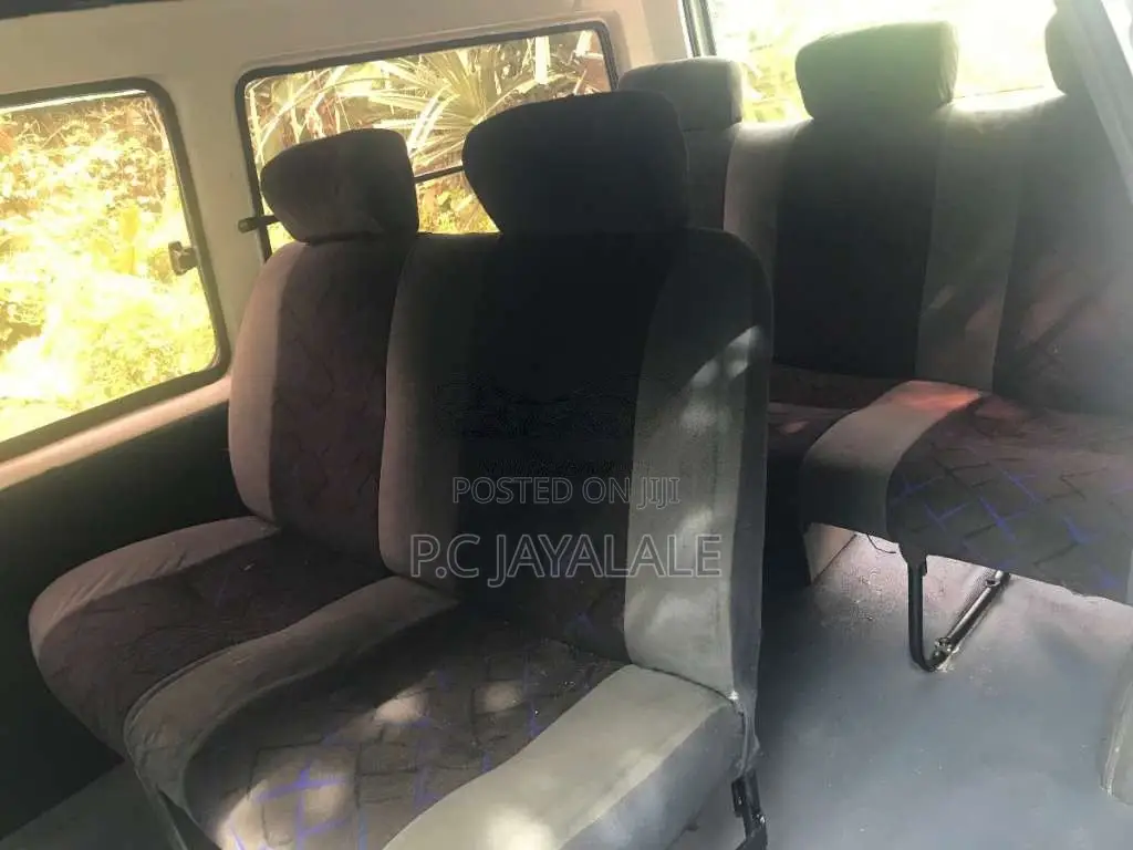 Nissan Largo 1991 Van (Used)