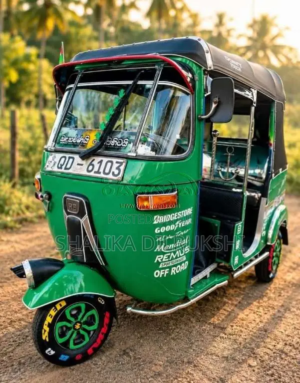 Bajaj 2 Stroke 2005 Three Wheel (Used)