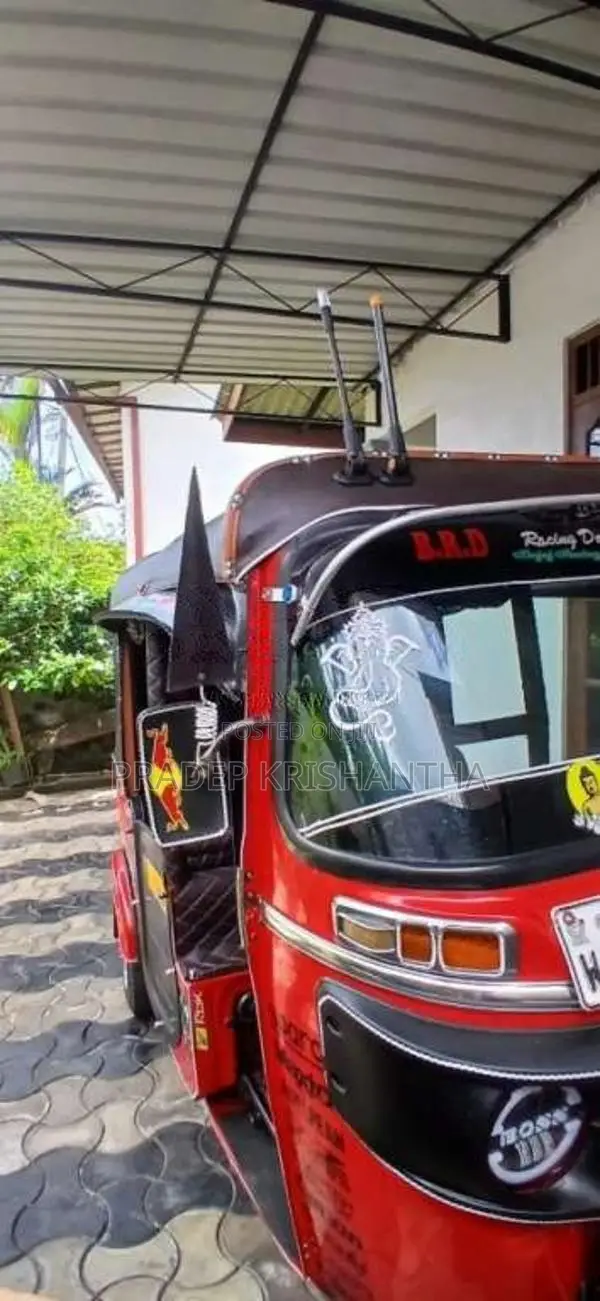 Bajaj RE 4 Stroke 2015 Three Wheel (Used)
