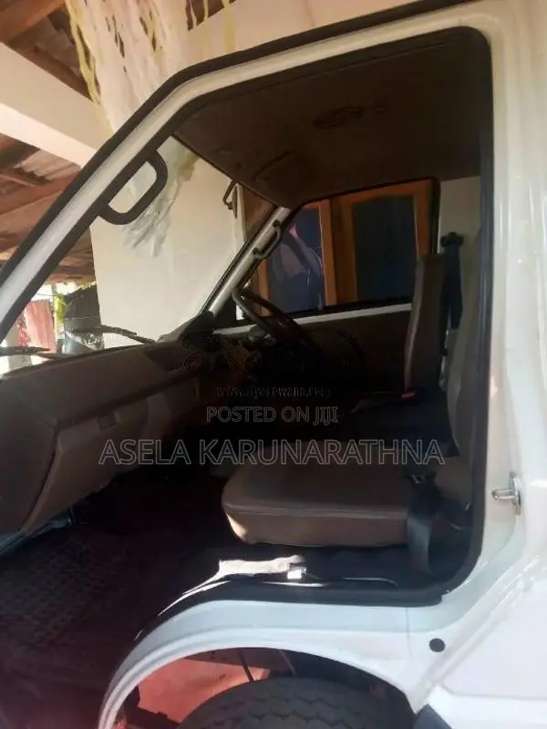 Ashok-Leyland Dost 2026 Lorry (Used)