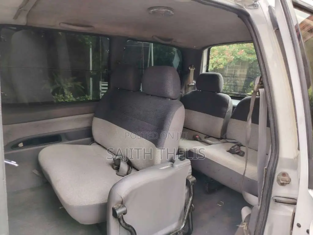 Nissan Serena 1998 Van (Used)