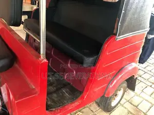 Bajaj RE 2 Stroke 1996 Three Wheel (Used)