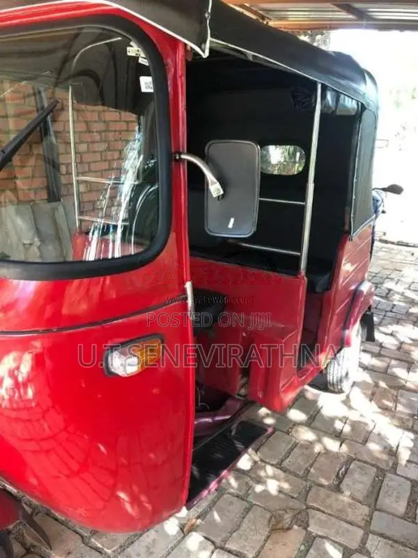 Bajaj RE 2 Stroke 1996 Three Wheel (Used)