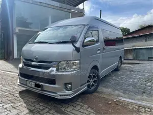 Toyota KDH 2015 Van (Used)
