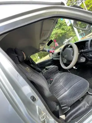 Toyota KDH 2015 Van (Used)