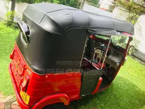 Bajaj 4 Stroke 2015 Three Wheel (Used)