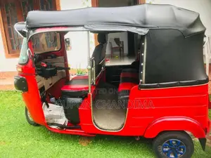 Bajaj 4 Stroke 2015 Three Wheel (Used)