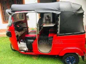 Bajaj 4 Stroke 2015 Three Wheel (Used)