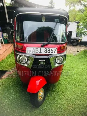 Bajaj 4 Stroke 2015 Three Wheel (Used)